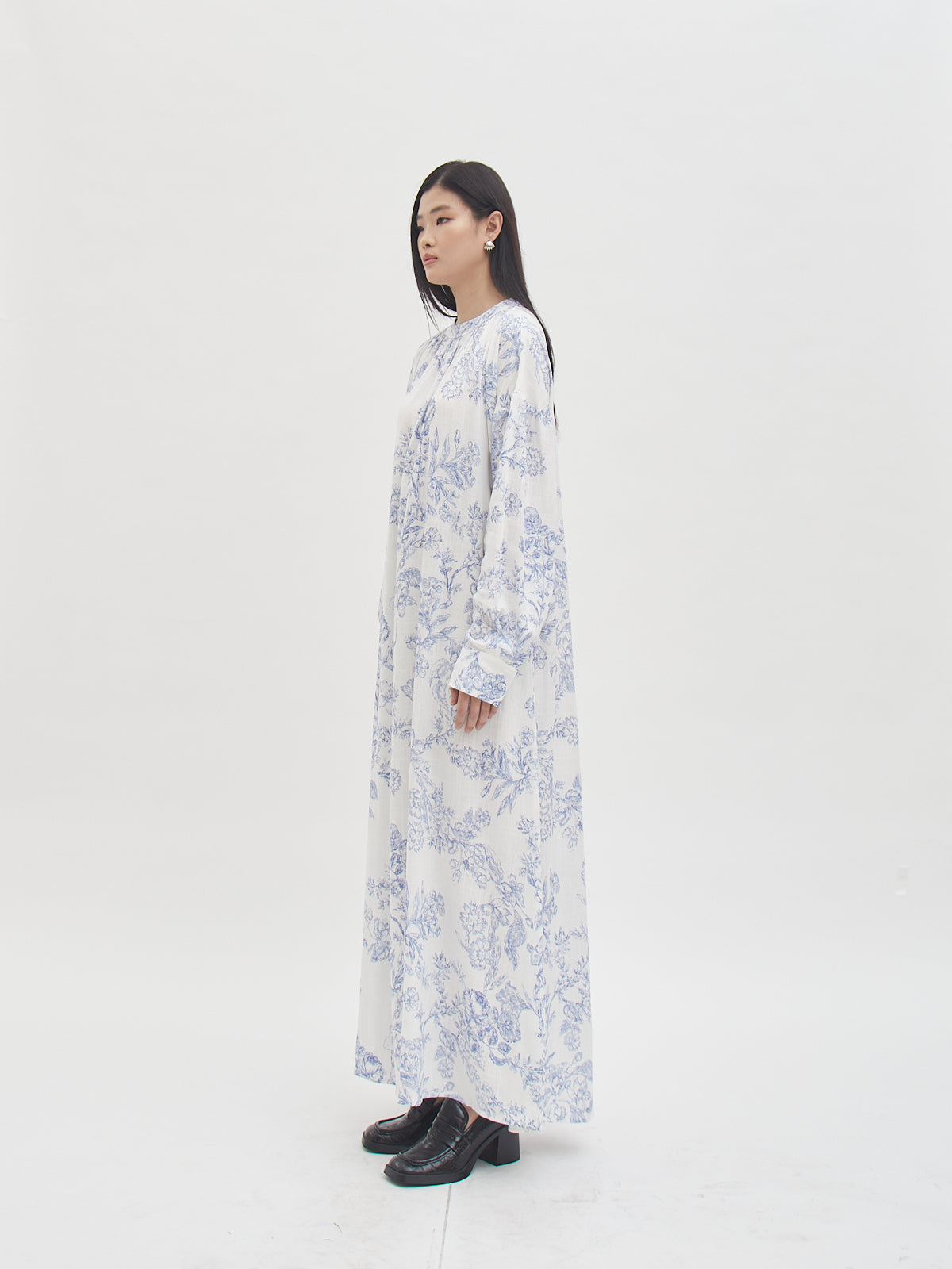 Seruni Dress