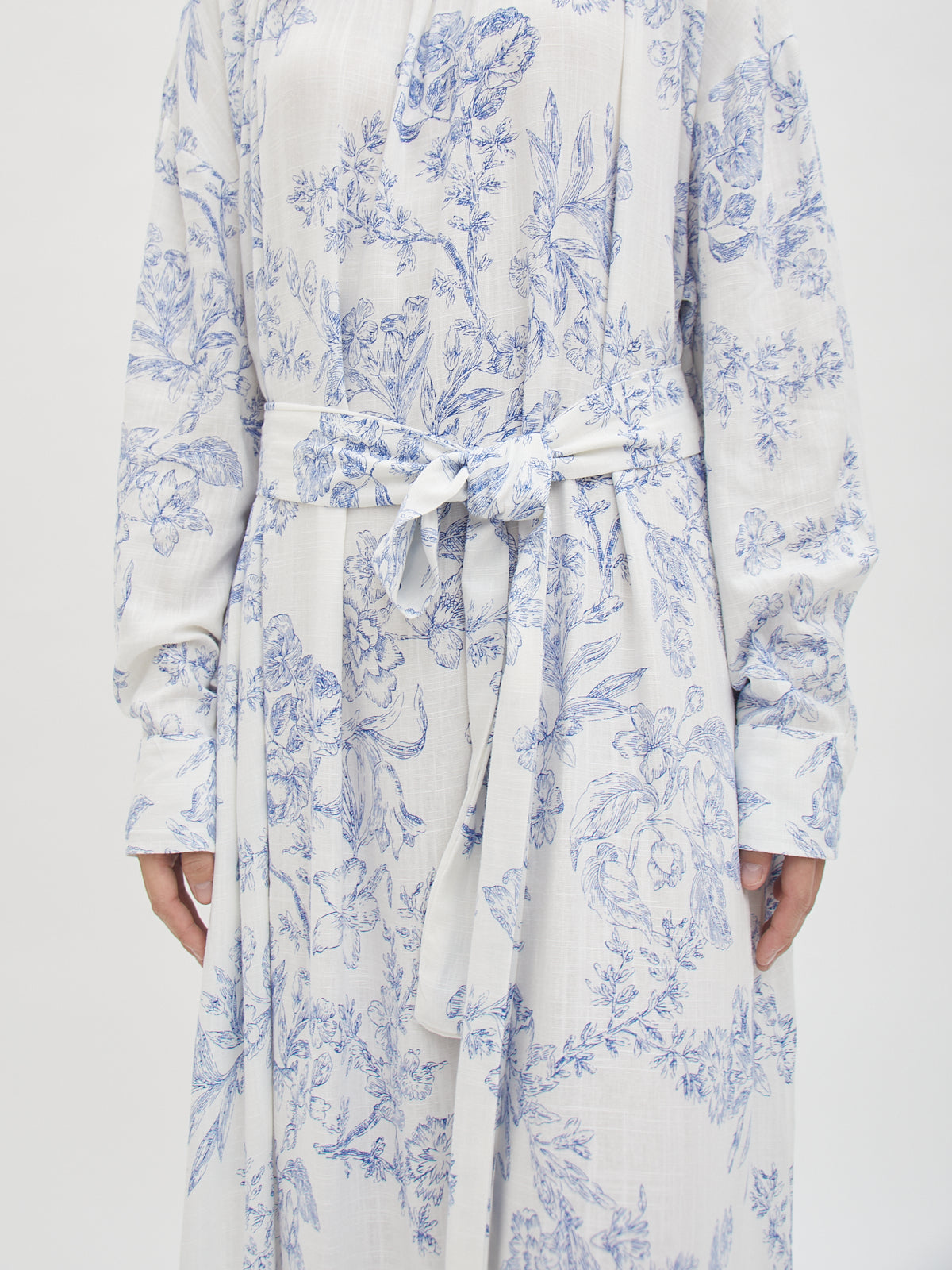 Seruni Dress