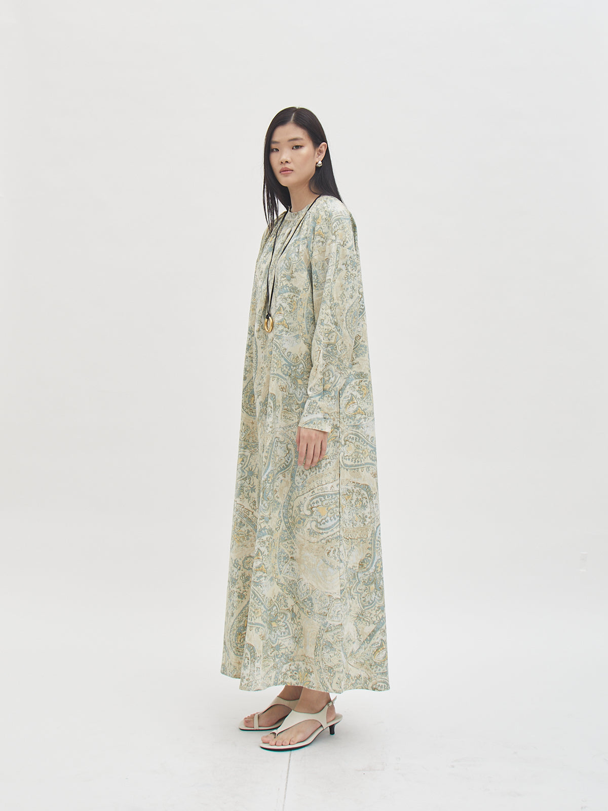 Seruni Dress
