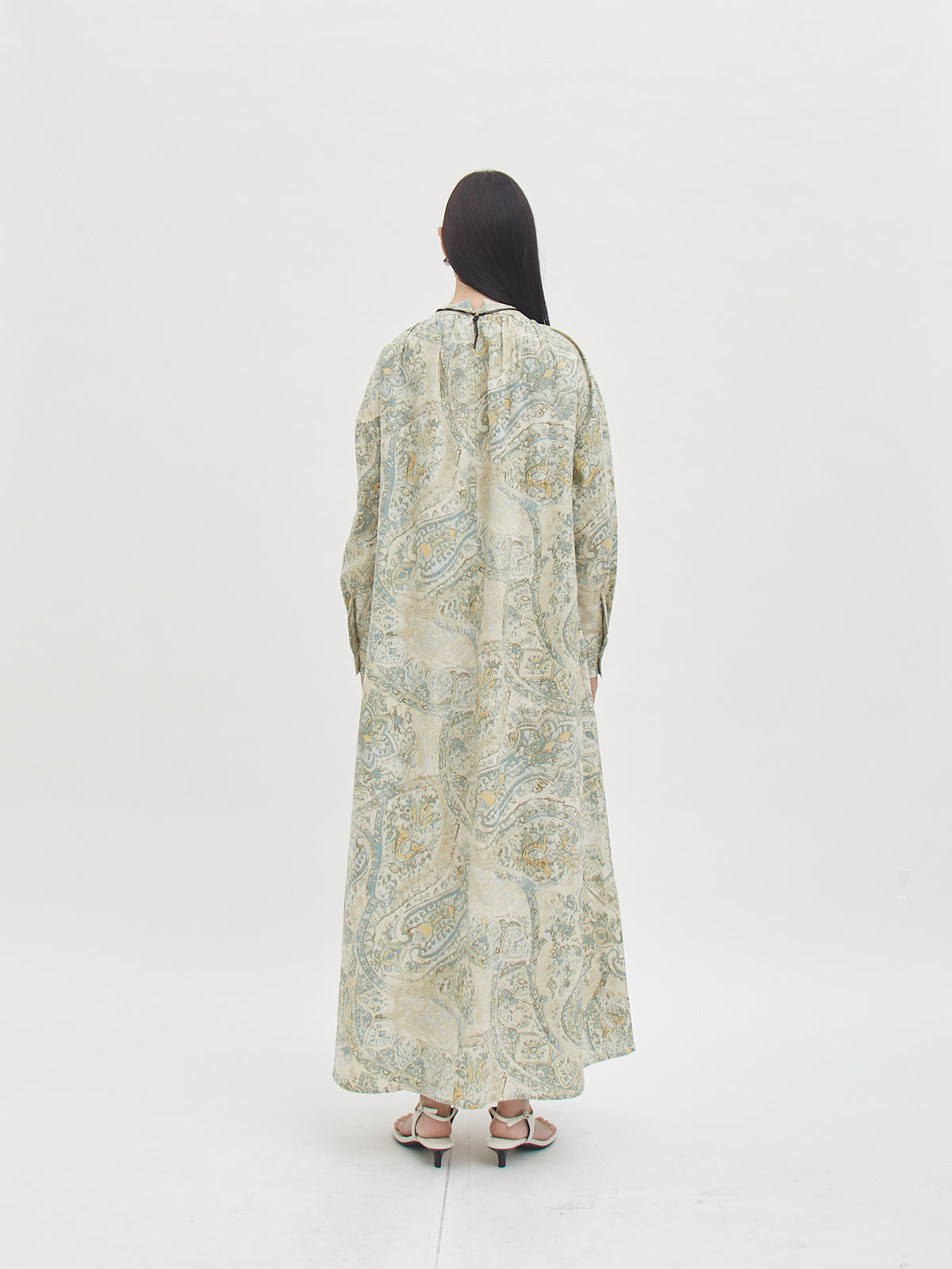 Seruni Dress