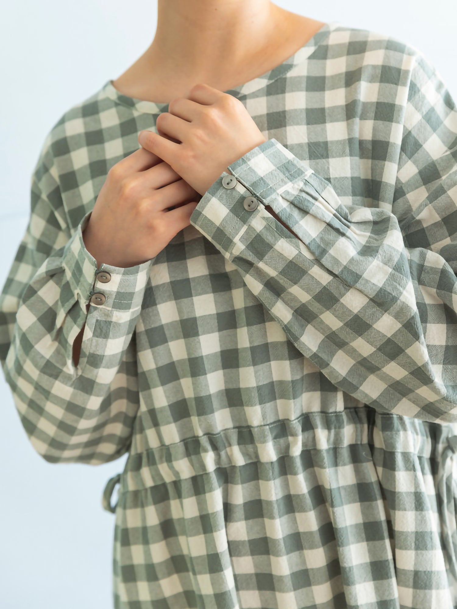 Shinari [Uv Protection] Gingham Waist Drowsy Dress