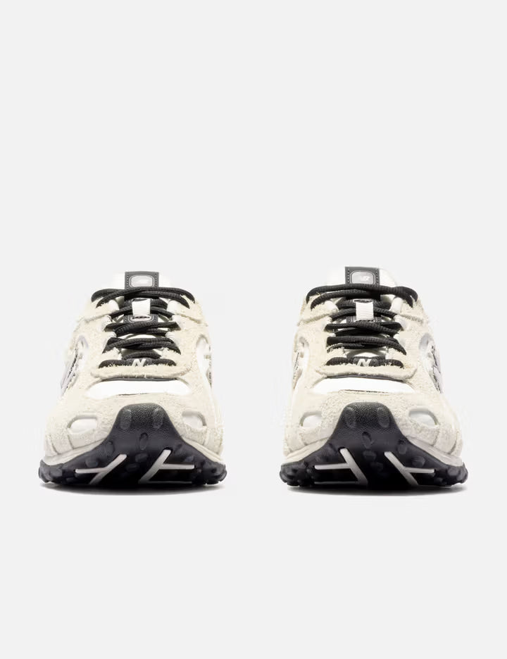 New Balance X BEAST 204L