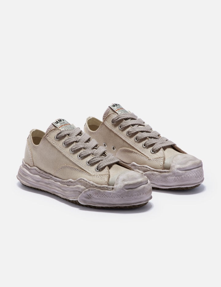 Hank Low Top Sneakers