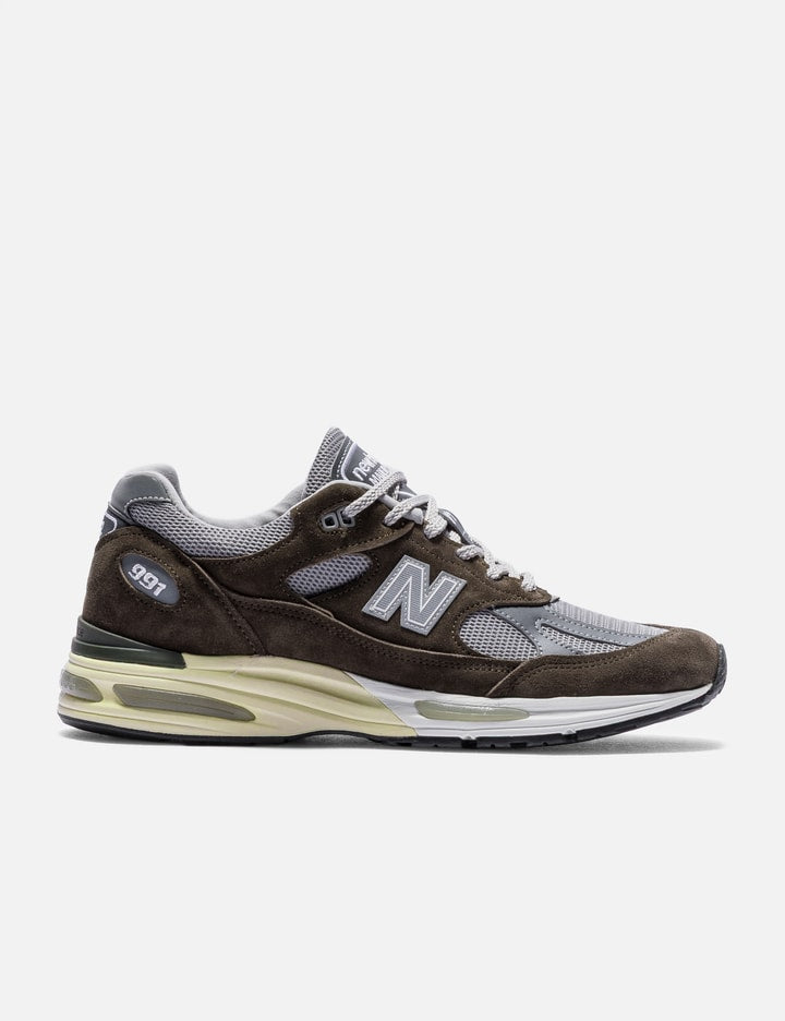 991
