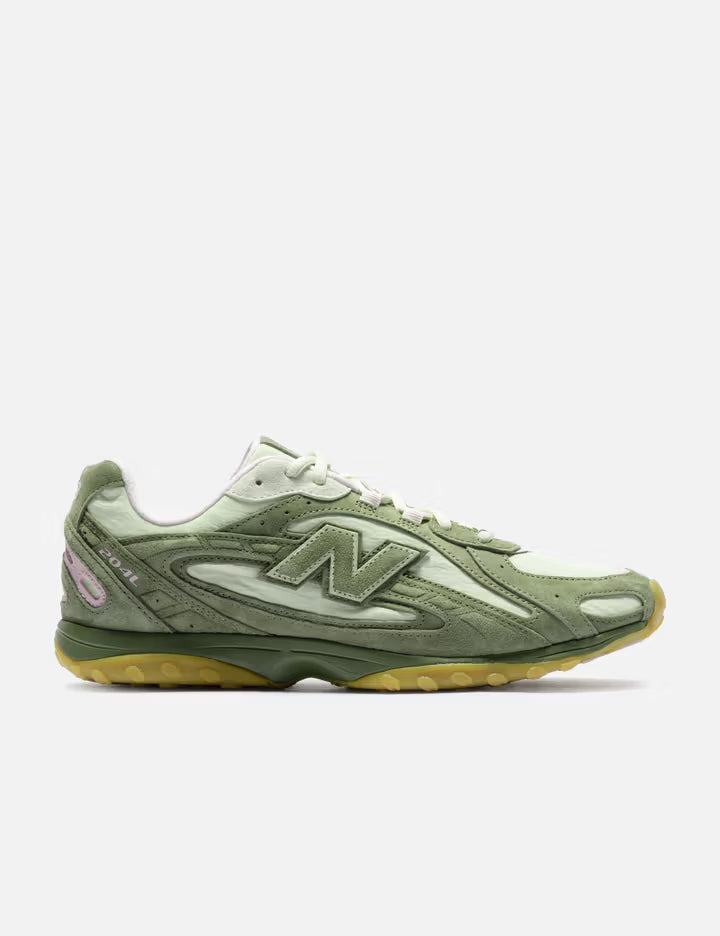 New Balance X BEAST 204L