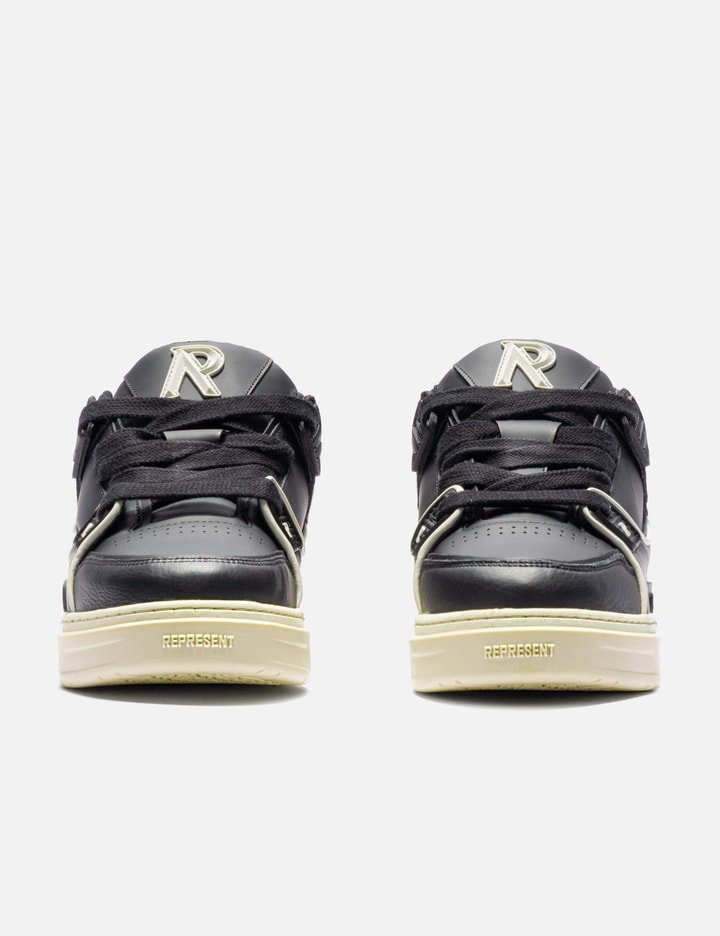 Studio Sneaker
