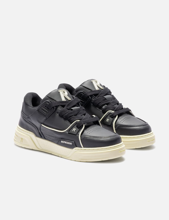 Studio Sneaker