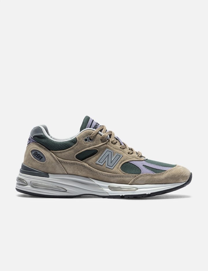 Made in UK 991v2