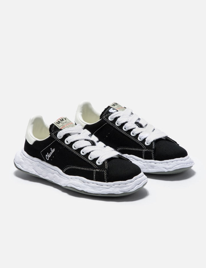 Charles Low Top Sneakers