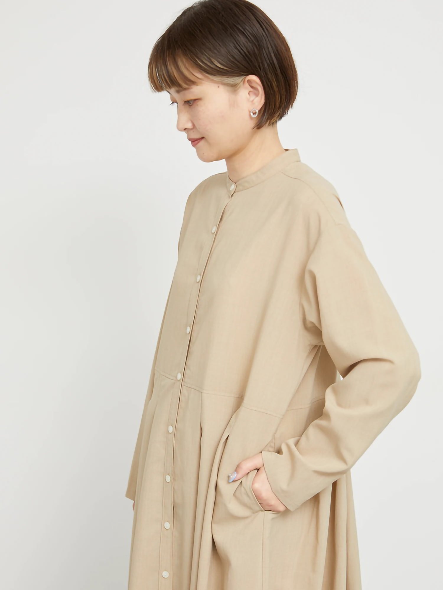 Suzuhara [Water Repellent] Stand Collar Dress