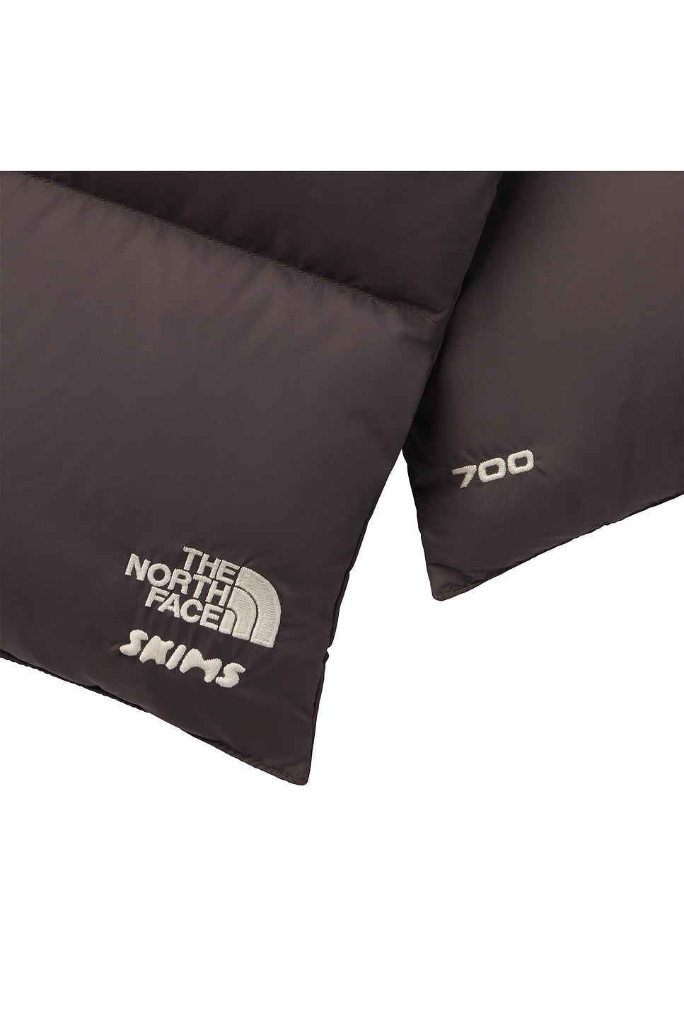 x SKIMS Nuptse Scarf