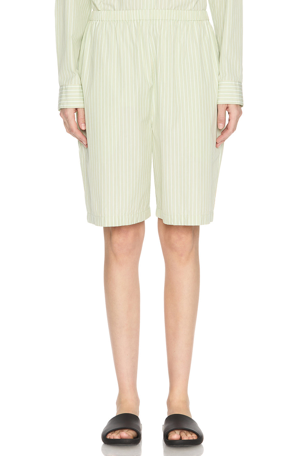 Zinnia Short