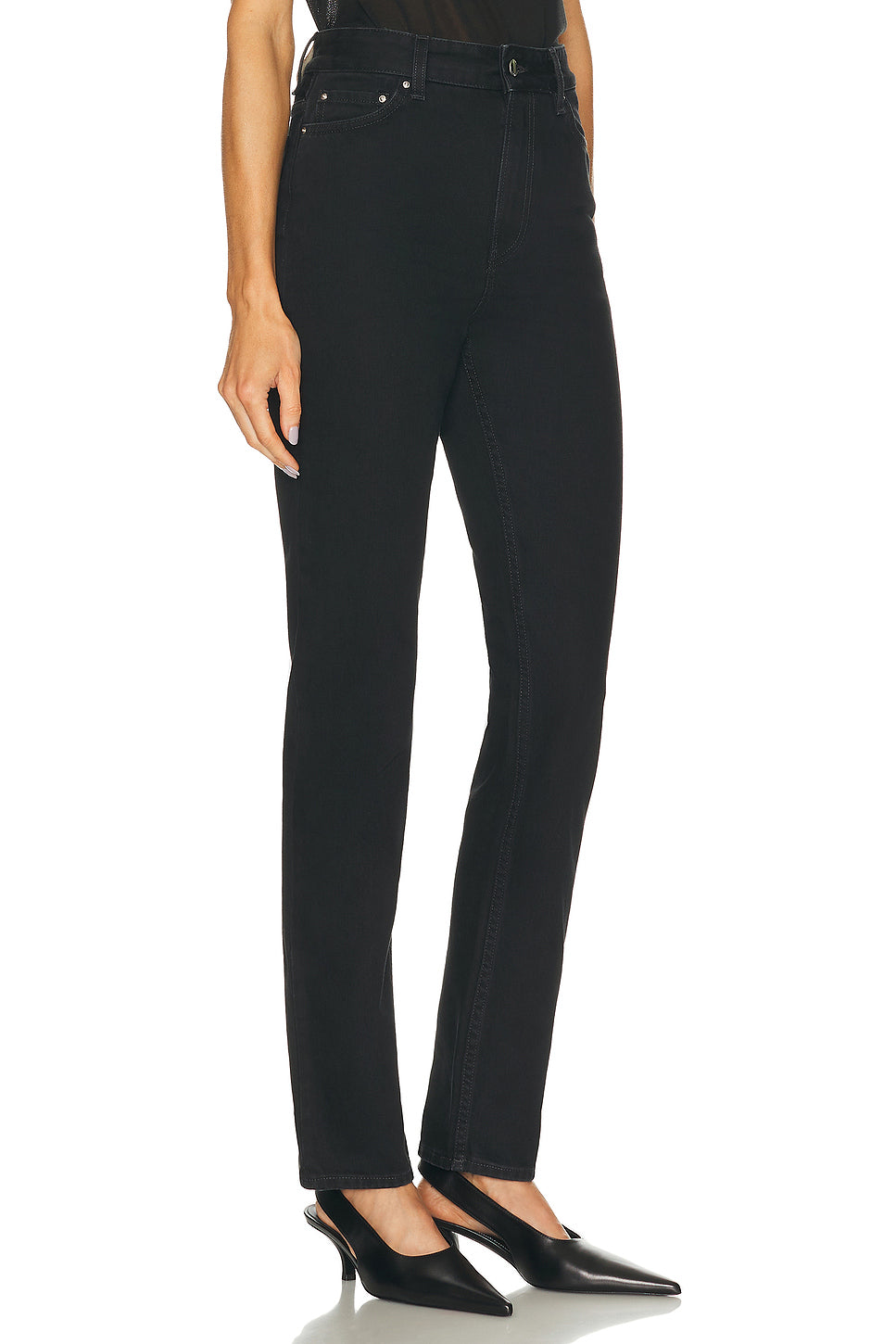 High Slim Leg