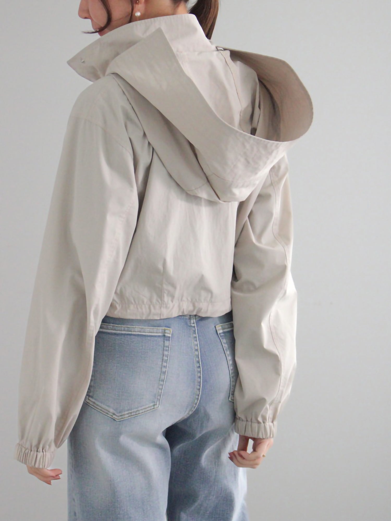 Tashiro Short Mountain Hoodie