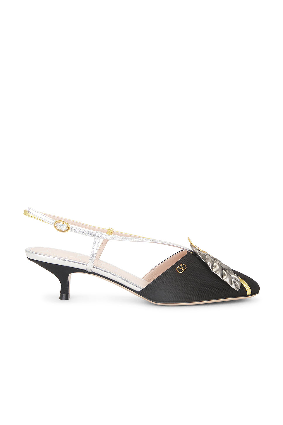 Foliage Pump