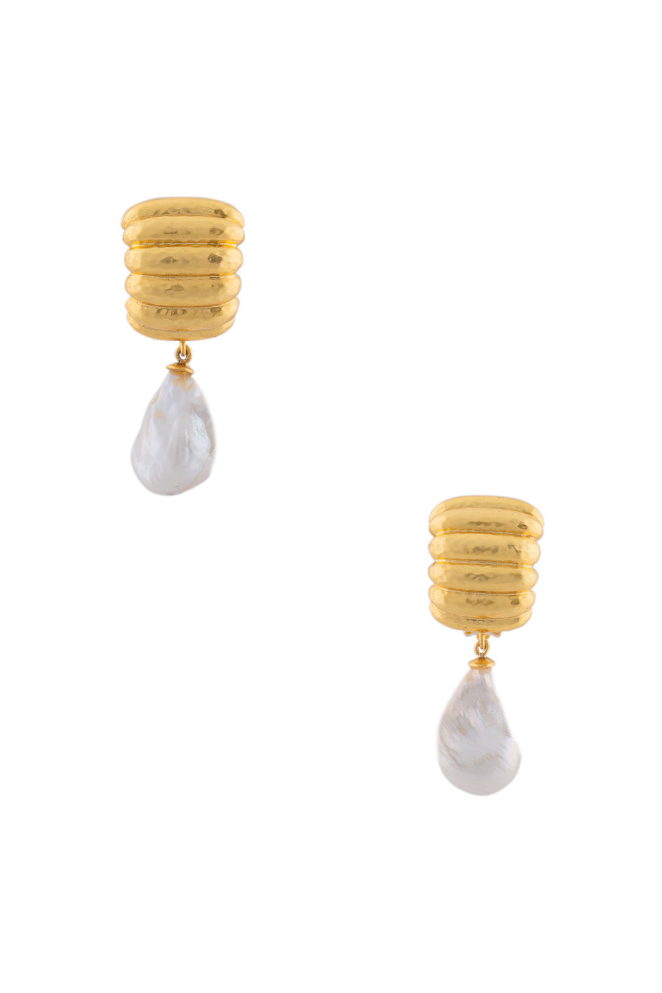 Ribbed Pearl Earrings