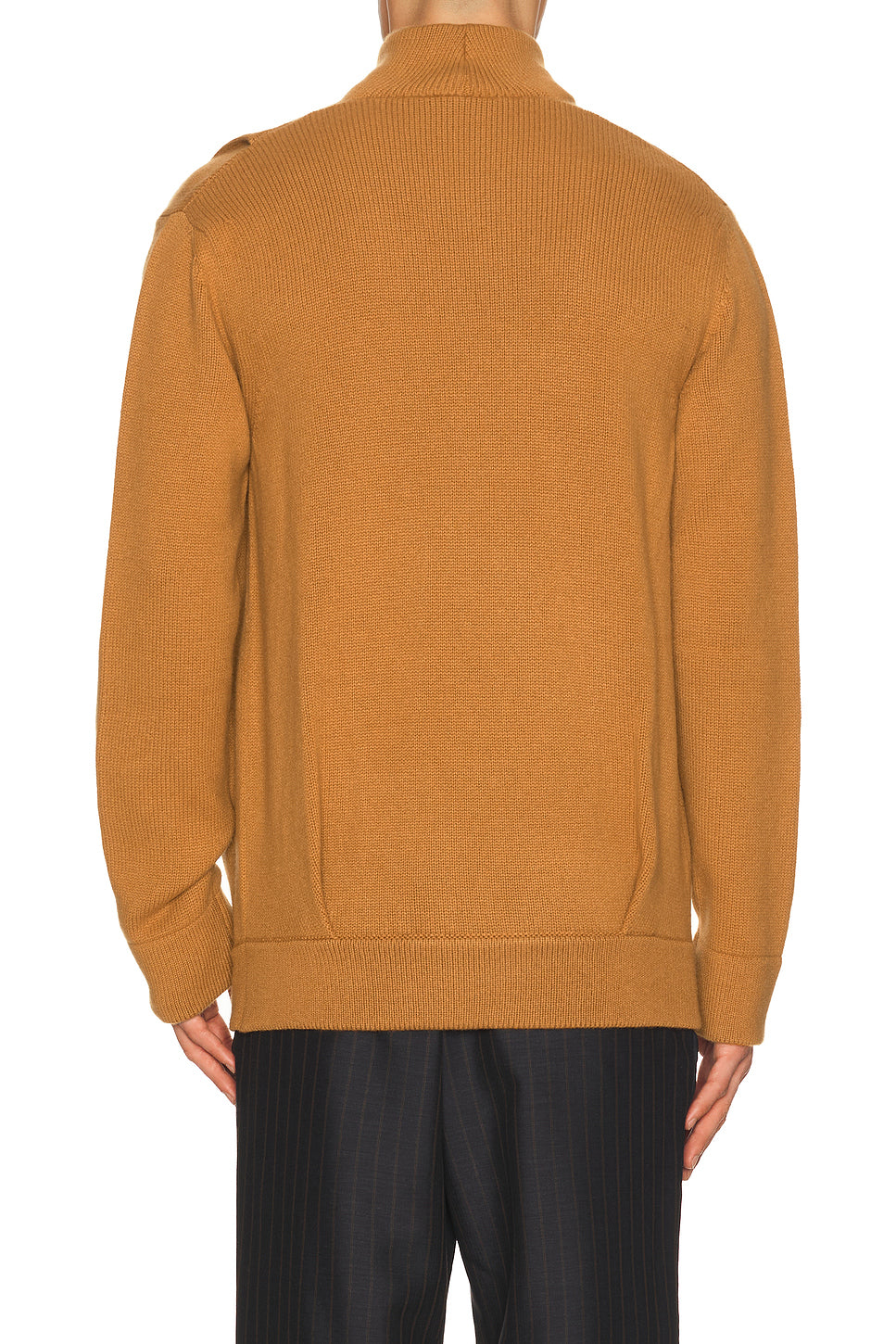 Sweater in