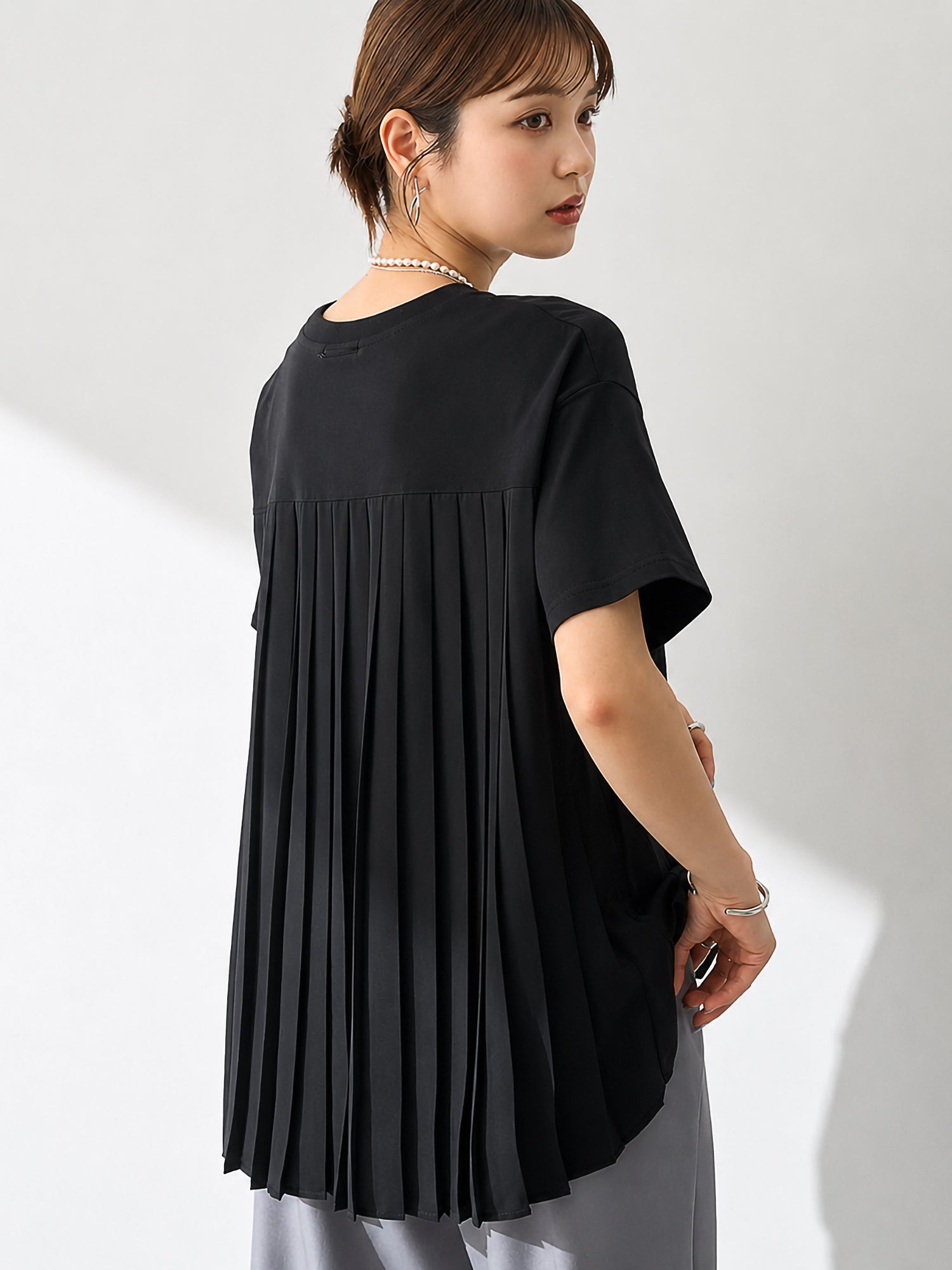 Watami Back Pleated Docking Tee