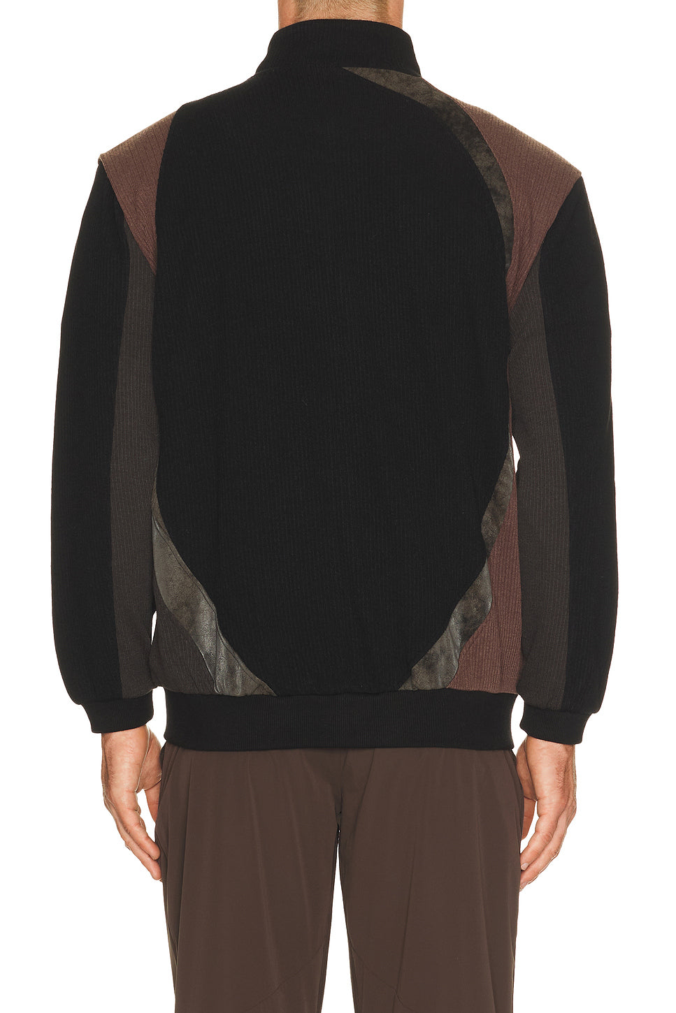 Ep.9 01 Jersey Inblack & Brown