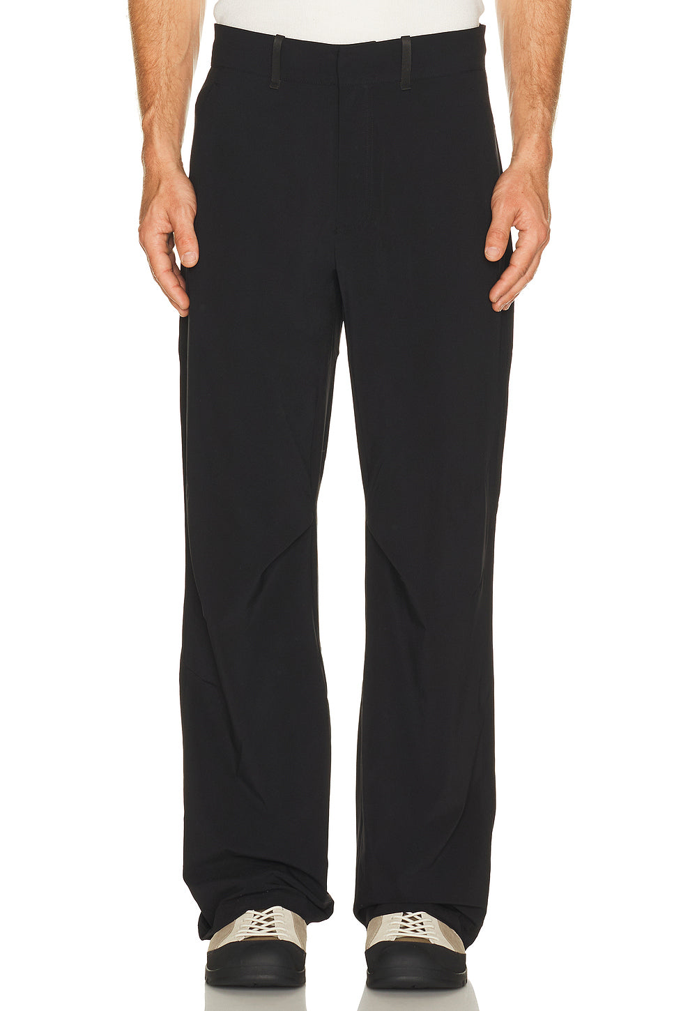 Ep.9 05 Trousers