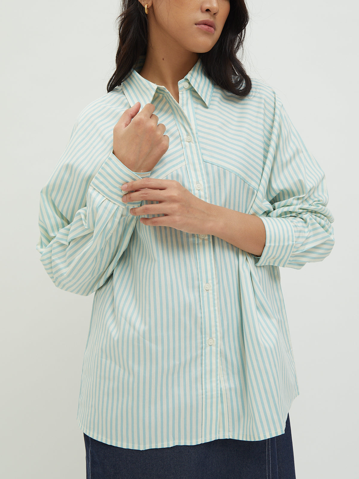 Yulia Boyfriend Shirt