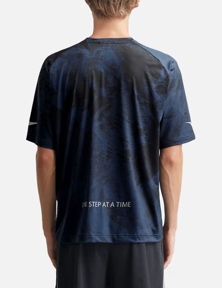 Altra × AND WANDER Graphic Short Sleeve T-Shirt