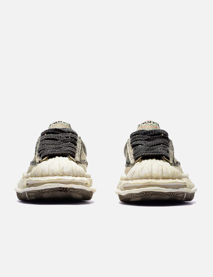 Hank Graffiti Sole Low-Top Sneakers