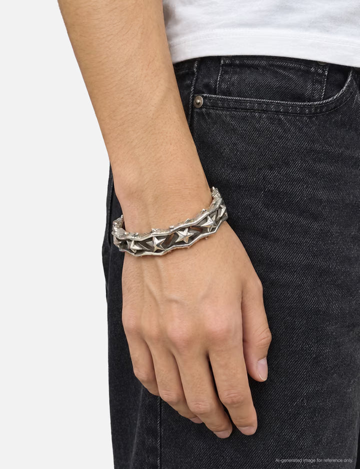 Heavy Opposing Solid Star Cuff