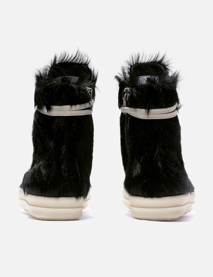 Hi Sneaks In Calf Pony