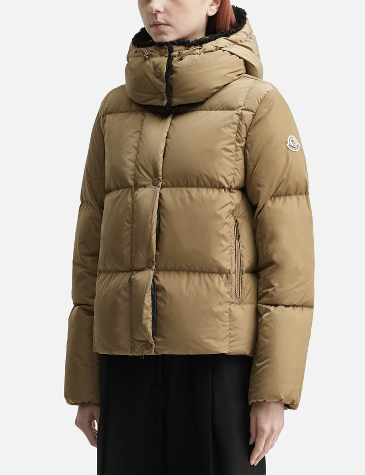 Castelnou Square-Quilted Hooded Short Down Jacket