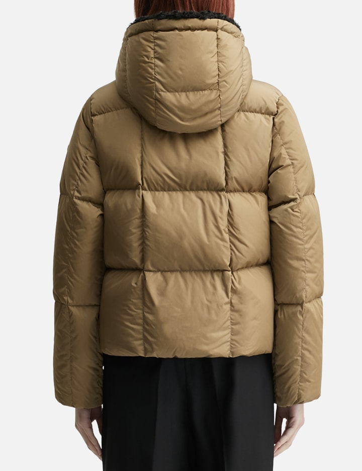 Castelnou Square-Quilted Hooded Short Down Jacket