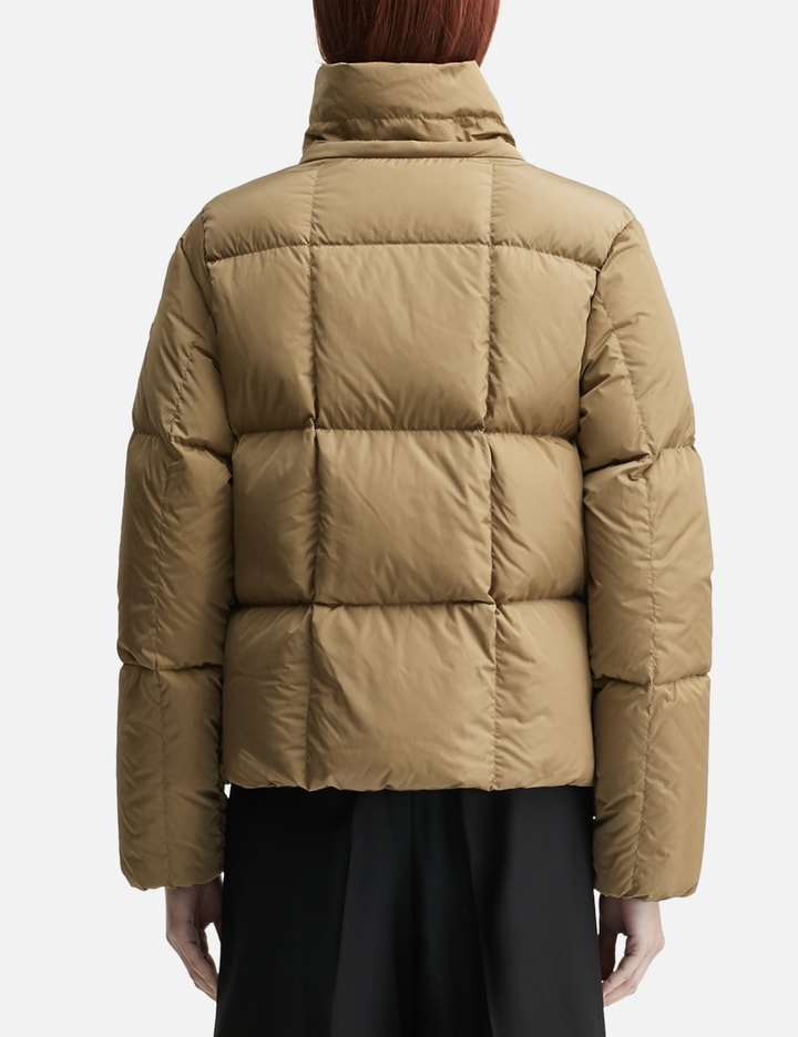 Castelnou Square-Quilted Hooded Short Down Jacket