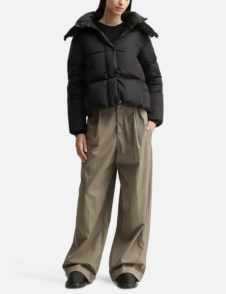 Castelnou Square-Quilted Hooded Short Down Jacket