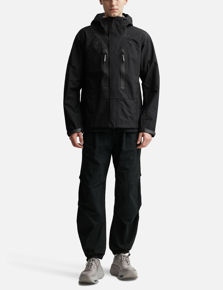 2.5L hiker rain jacket