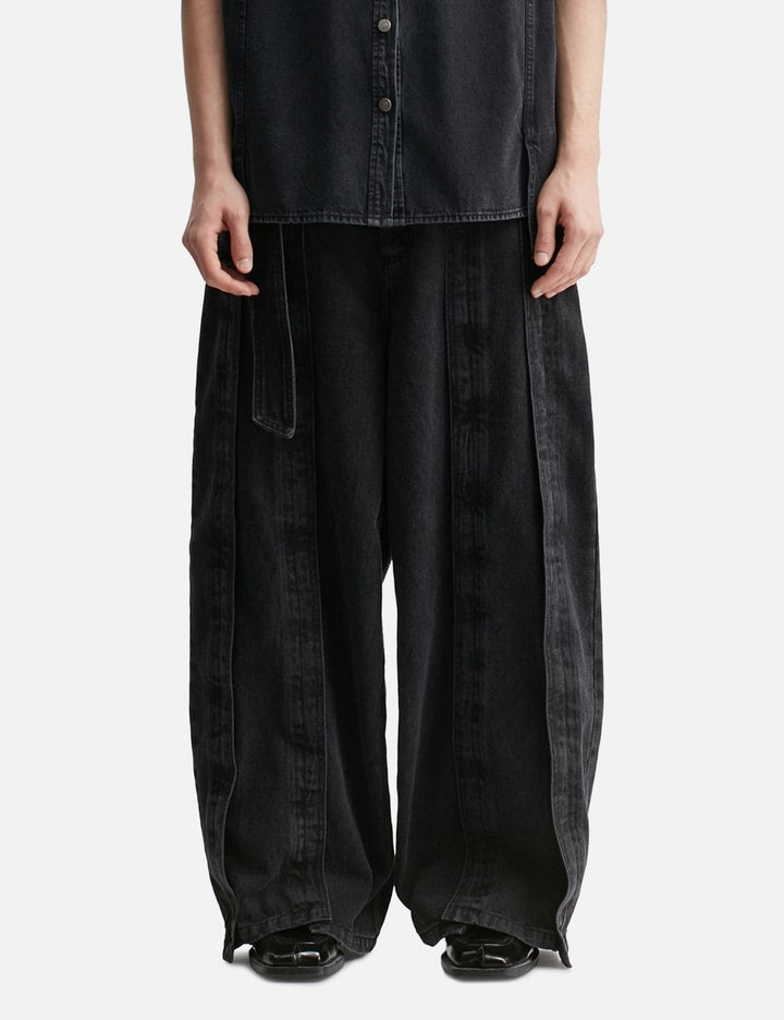 ASYMMETRIC VERTICAL JEAN