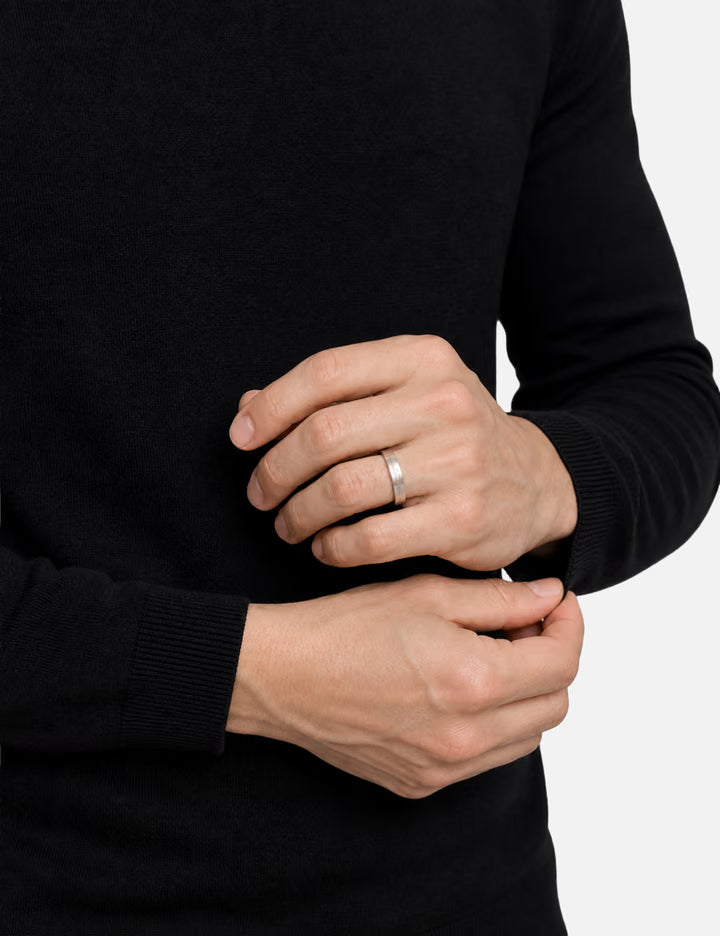 Logo Ring