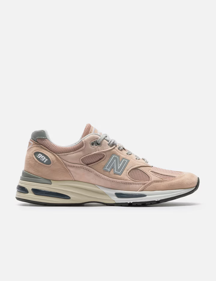 Made In UK 991v2