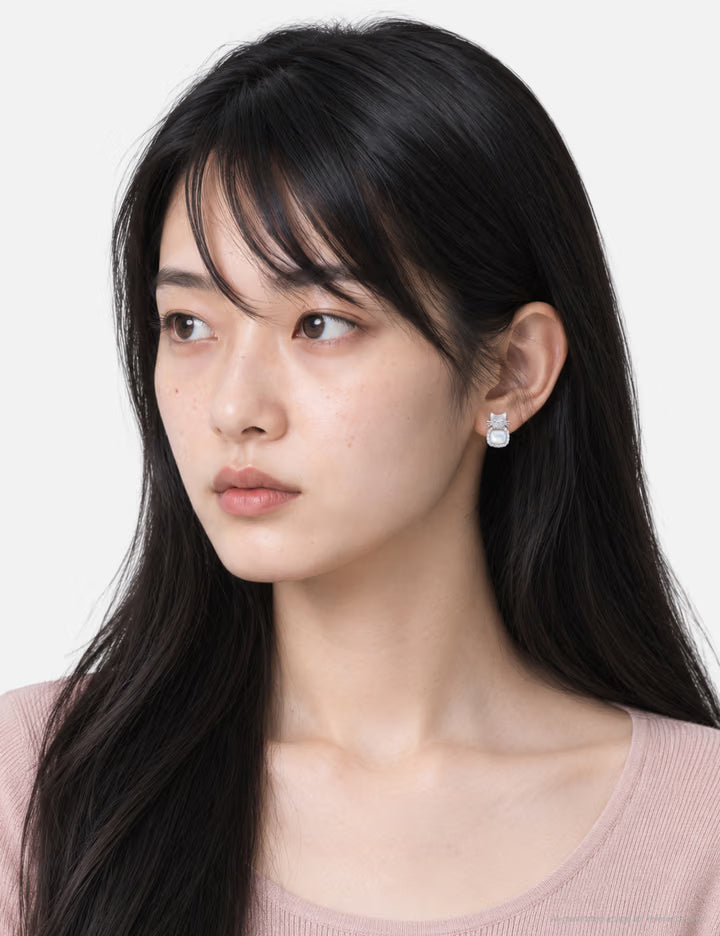 Mini Cat Head Mother-Of-Pearl Gem Stud Earrings