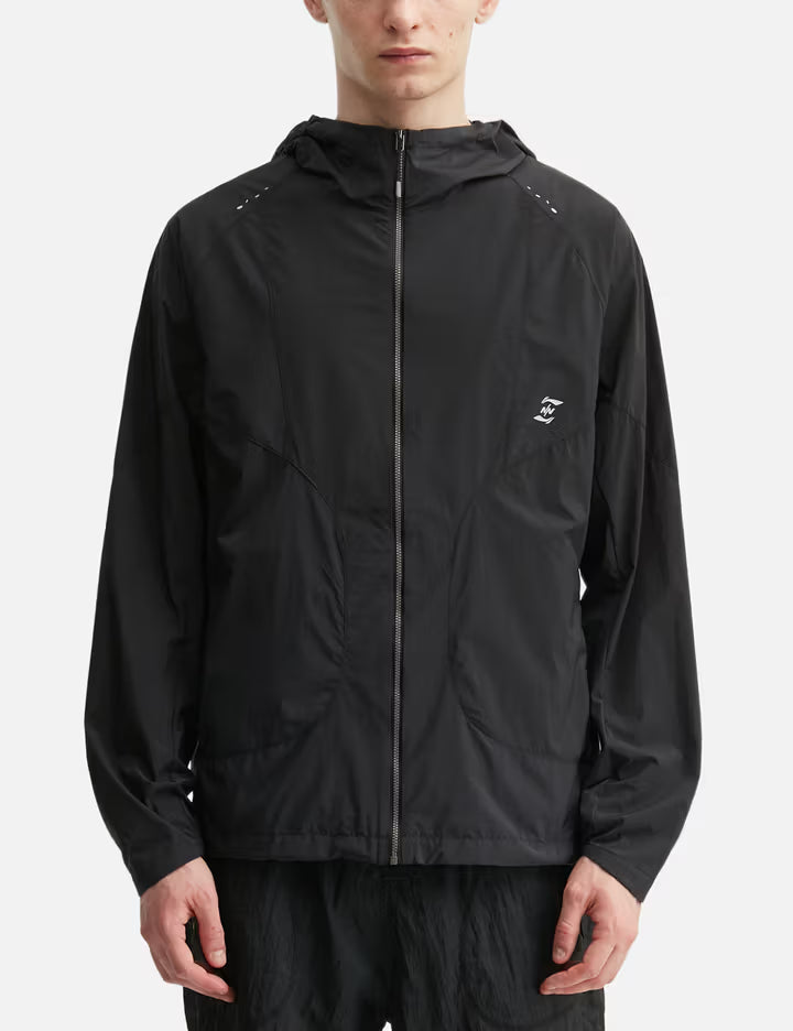 NīNEpointNīNE X Li-Ning Light Tracking Laser Windbreaker