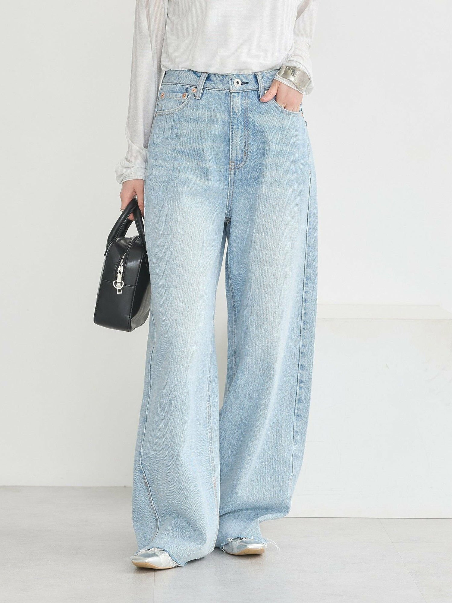 Oniyuri Wide Leg Denim Pants