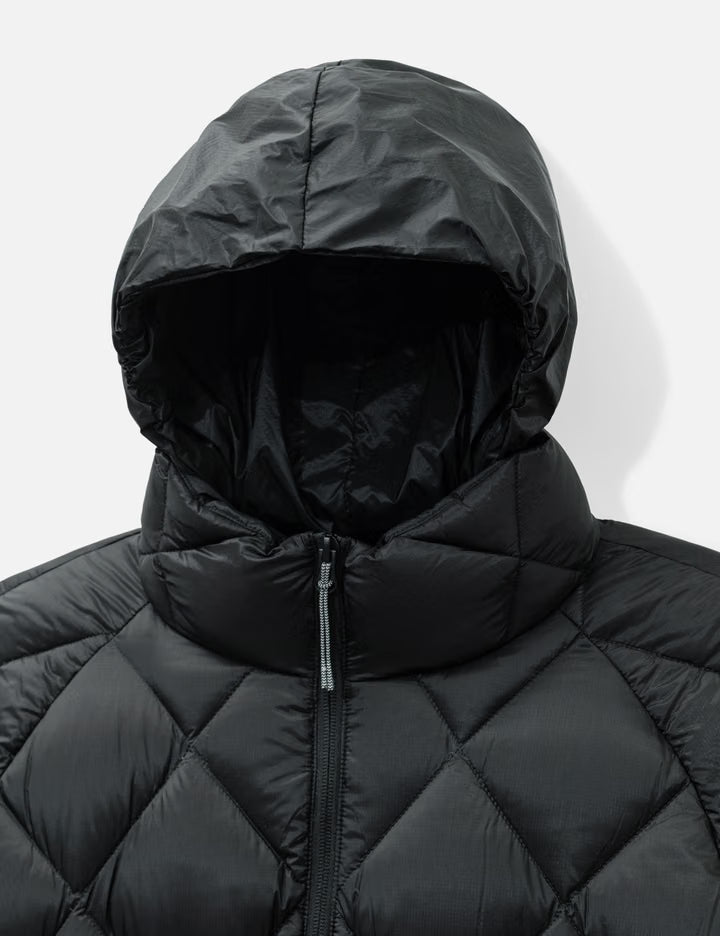 Nuna 800 Fill Power Hooded Down Jacket