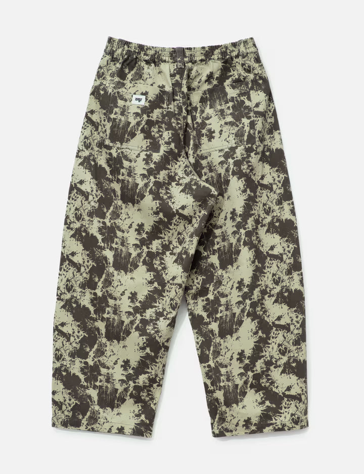 Distressed Effect Barrel Jeans