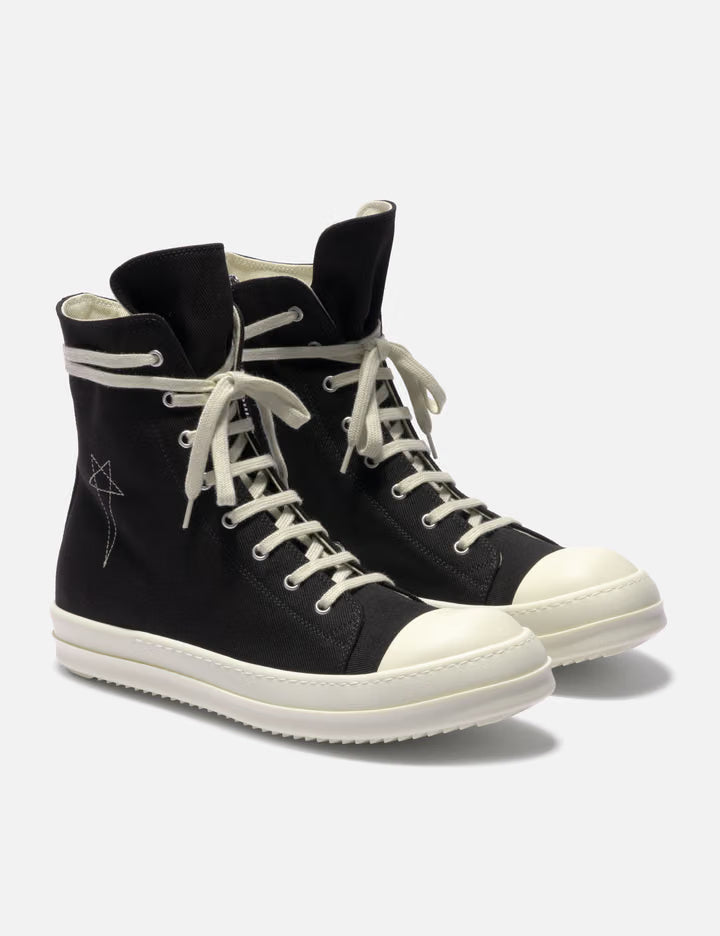 Pentagram Sneaks