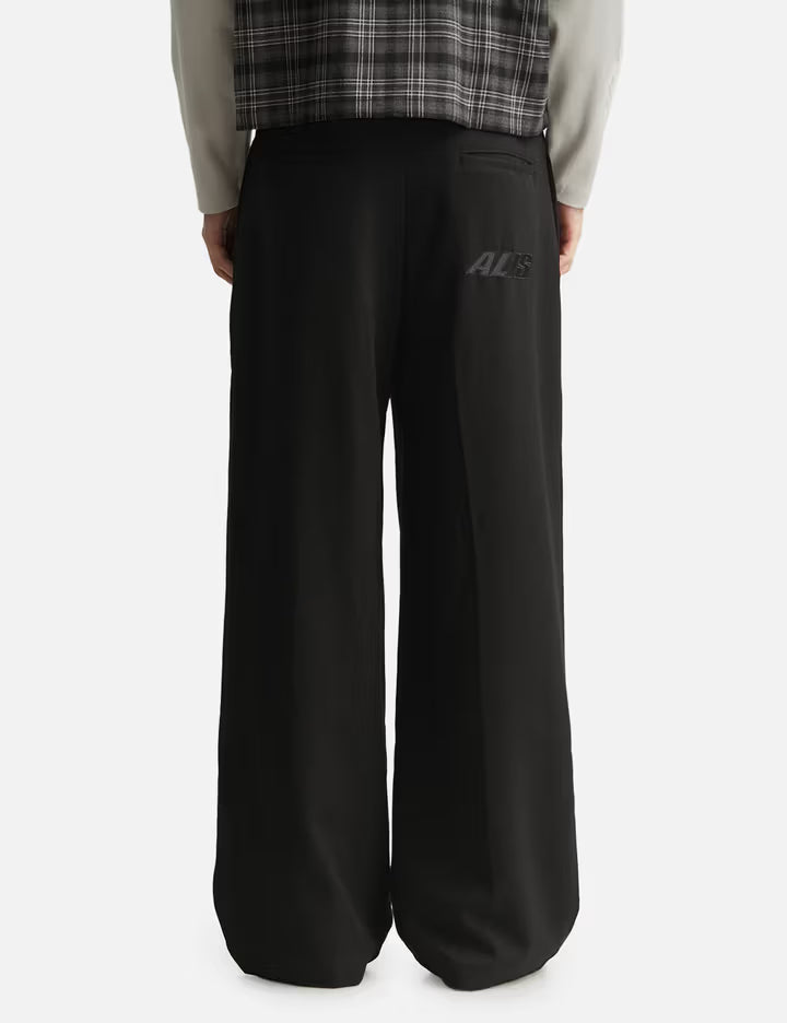 Phylli Loosed Fitted Chino Pants