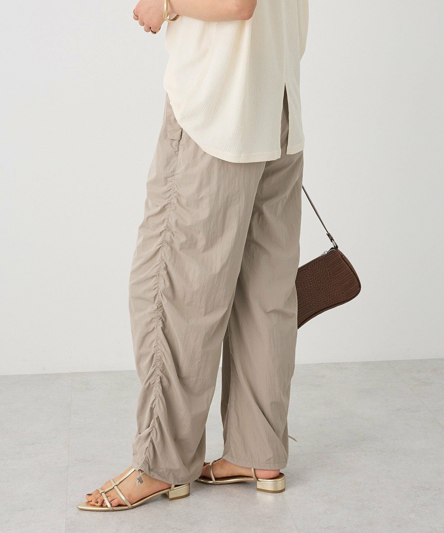 Sui Side Shirred Cargo Pants