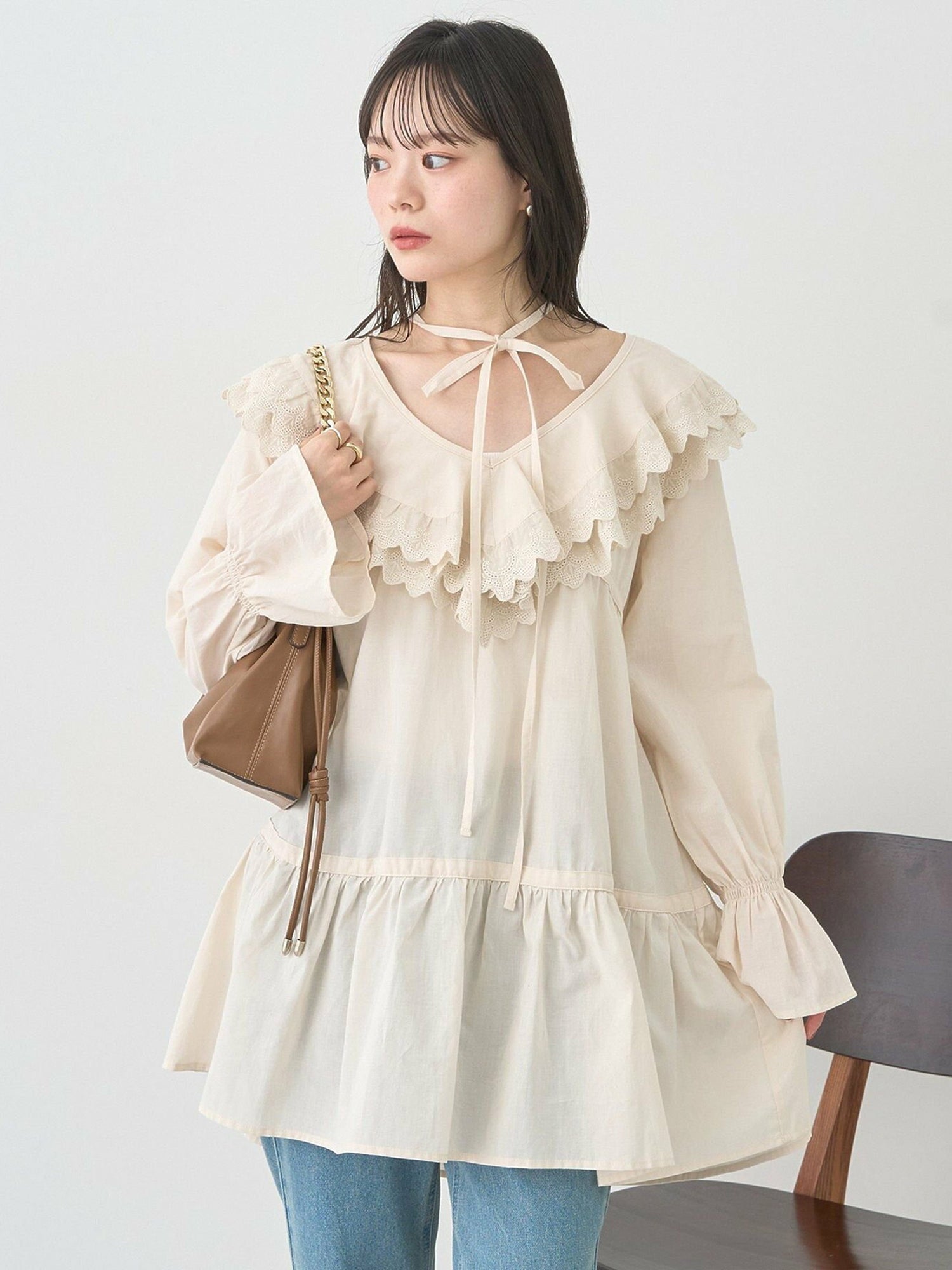 Mizuki Ribbon Ruffle Mini Dress
