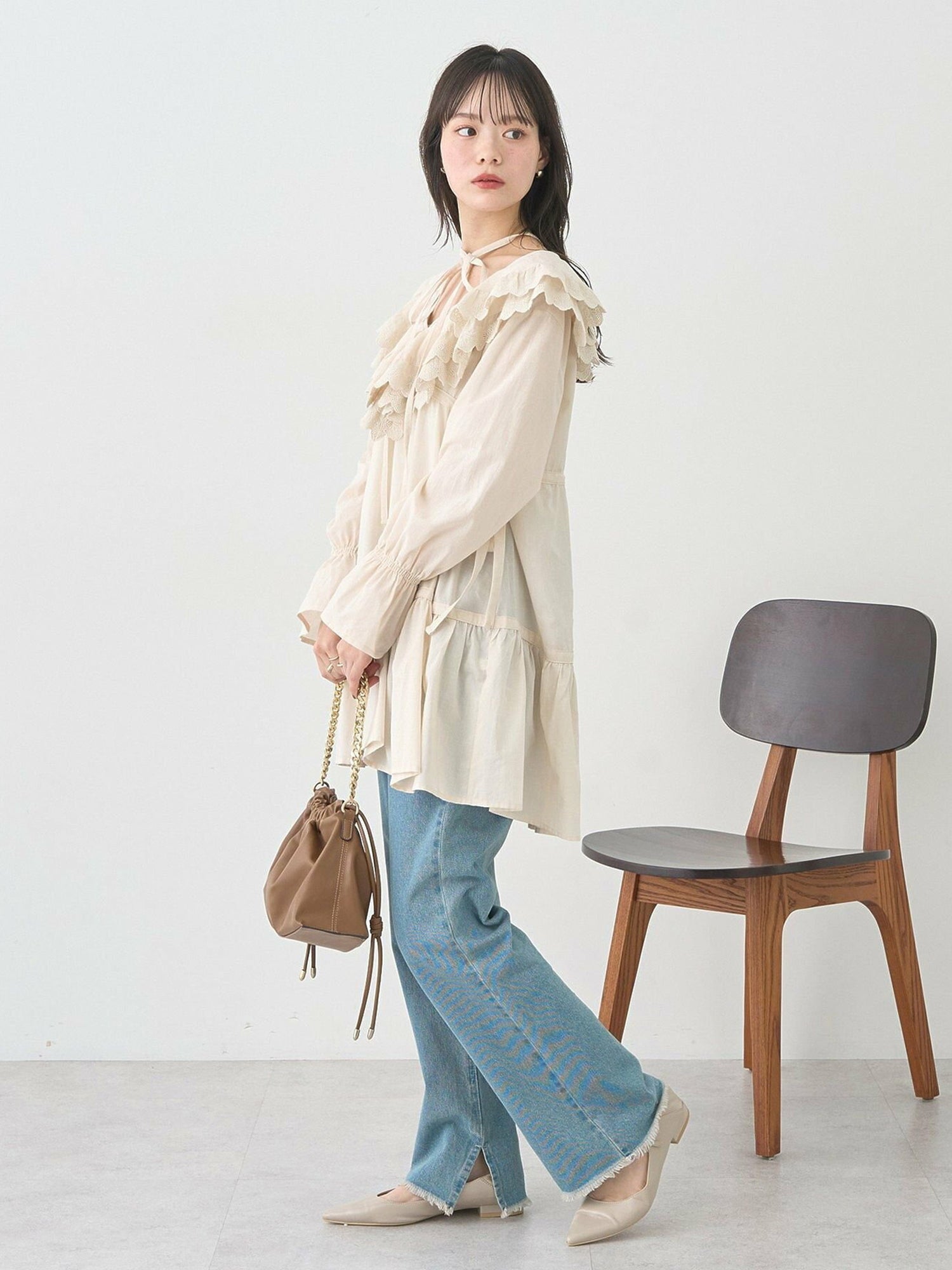 Mizuki Ribbon Ruffle Mini Dress
