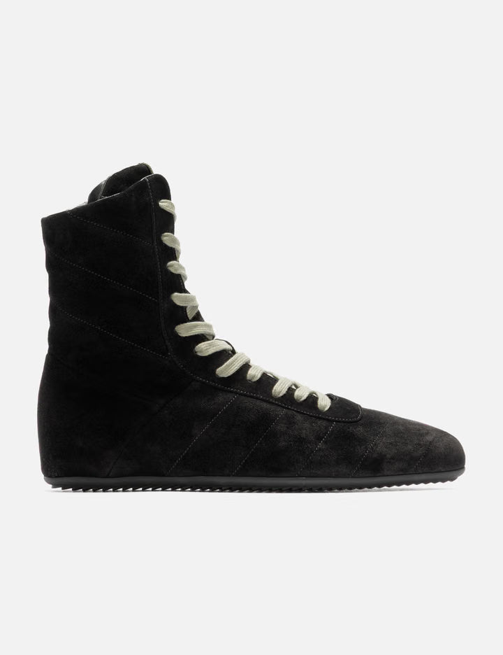Quilted Minimal High Sneaks