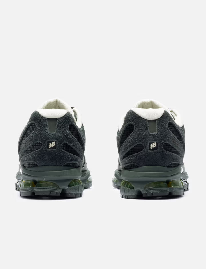 Stone Island X New Balance ABZORB 1890