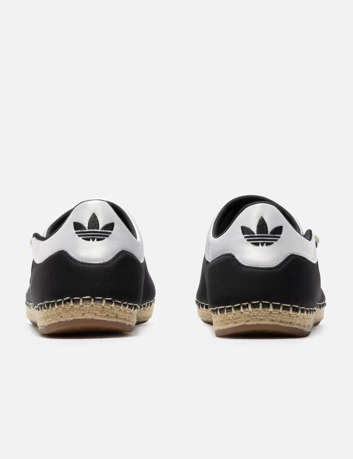 CLOT x adidas Originals Qi Flow